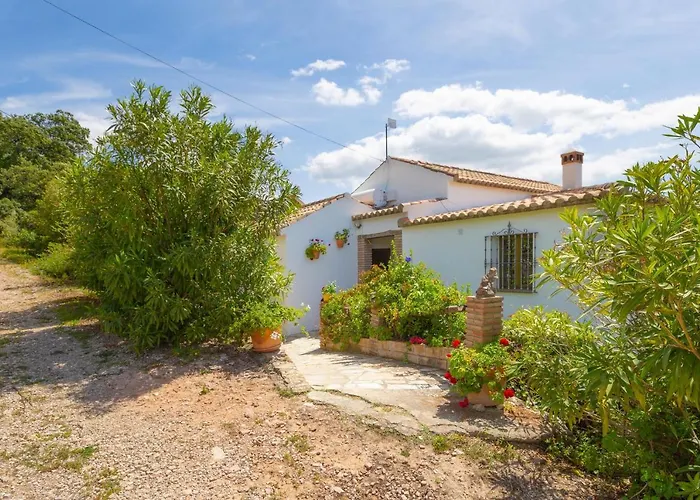 Los Algarrobos Gaucin
